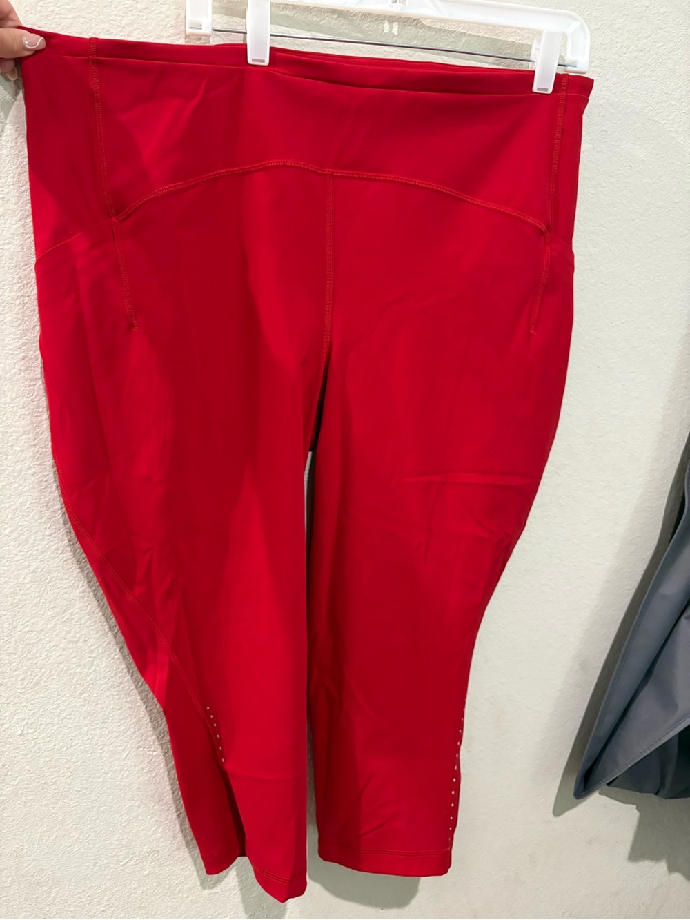 lululemon athletica Red Capri Workout Leggings